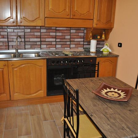 B&B Arena Family Fagnano Castello Dış mekan fotoğraf