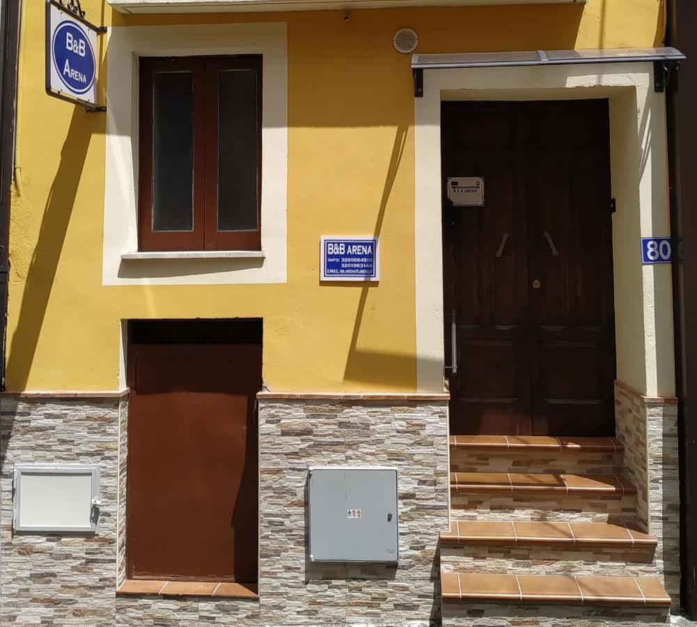 B&B Arena Family Fagnano Castello Dış mekan fotoğraf